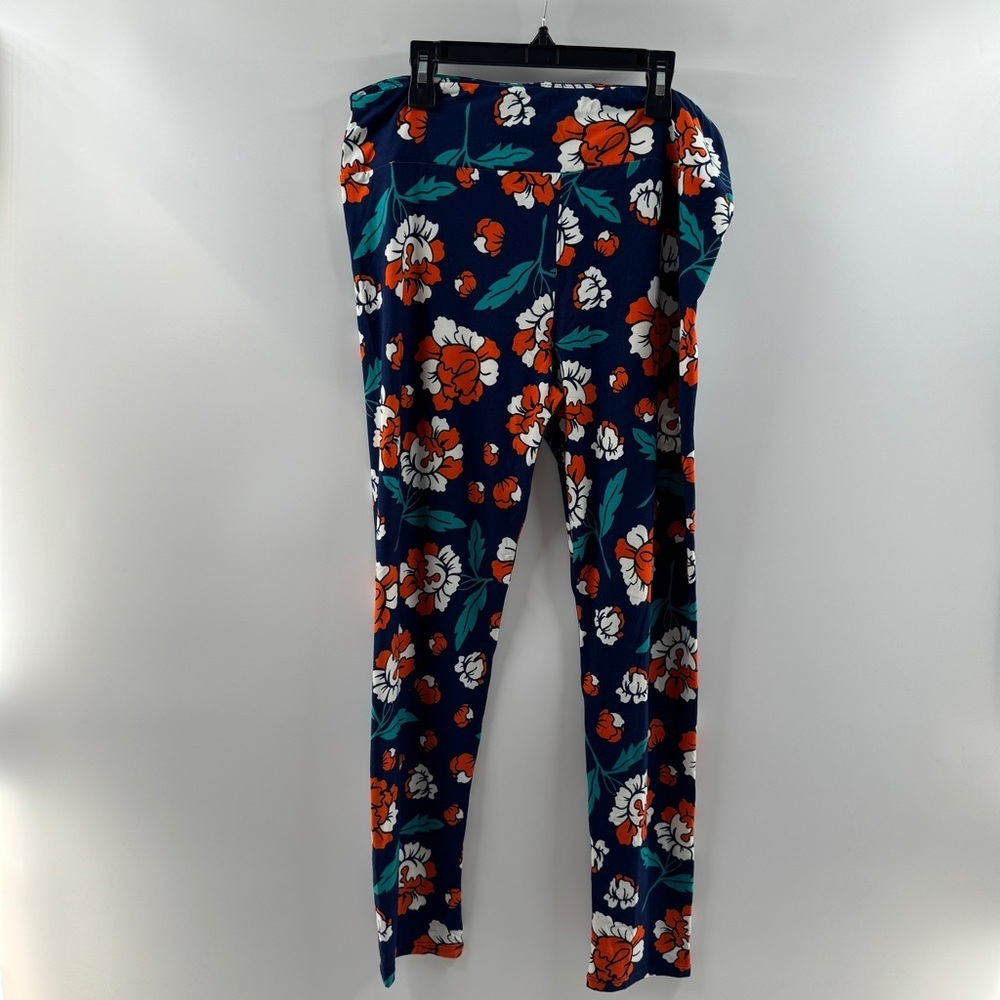 LuLaRoe Tall & Curvy Leggings – Buttery Soft Stretchy Print Leggings - Picture 2 of 5